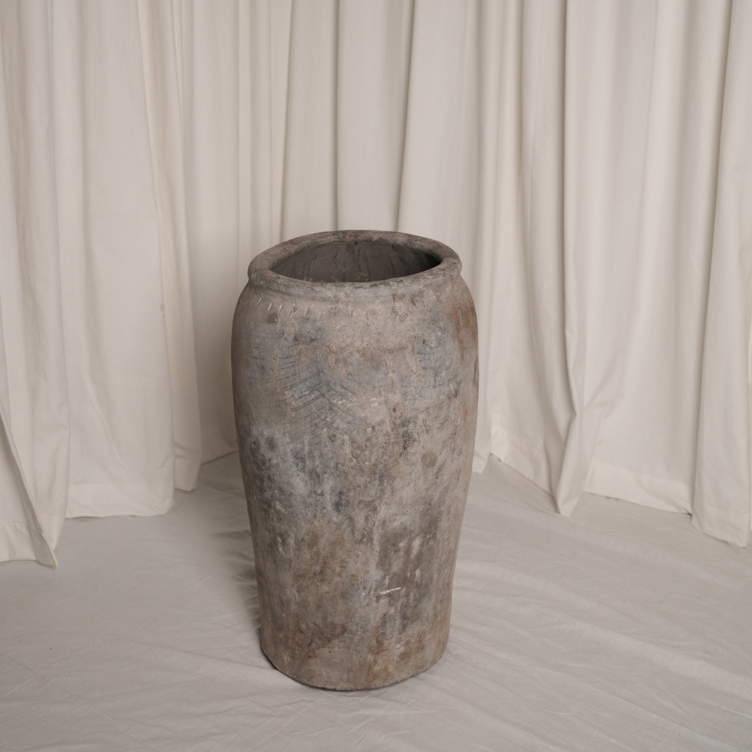Terracotta Pot - L