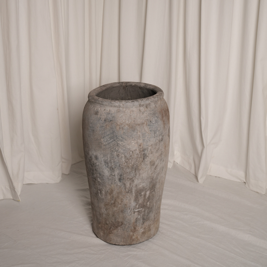 Terracotta Pot - L