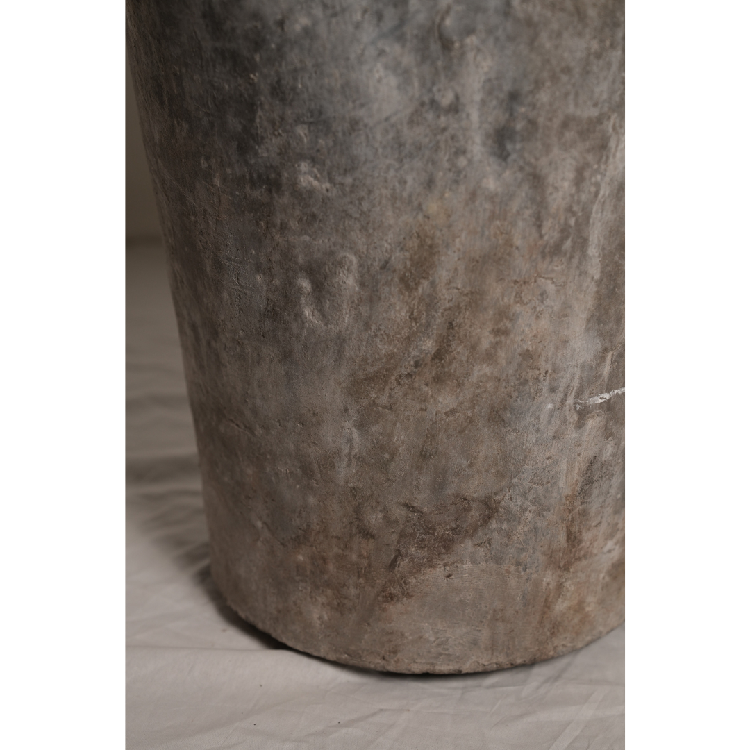 Terracotta Pot - L